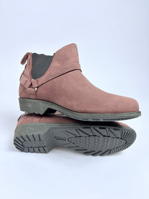Teva Suede Boots